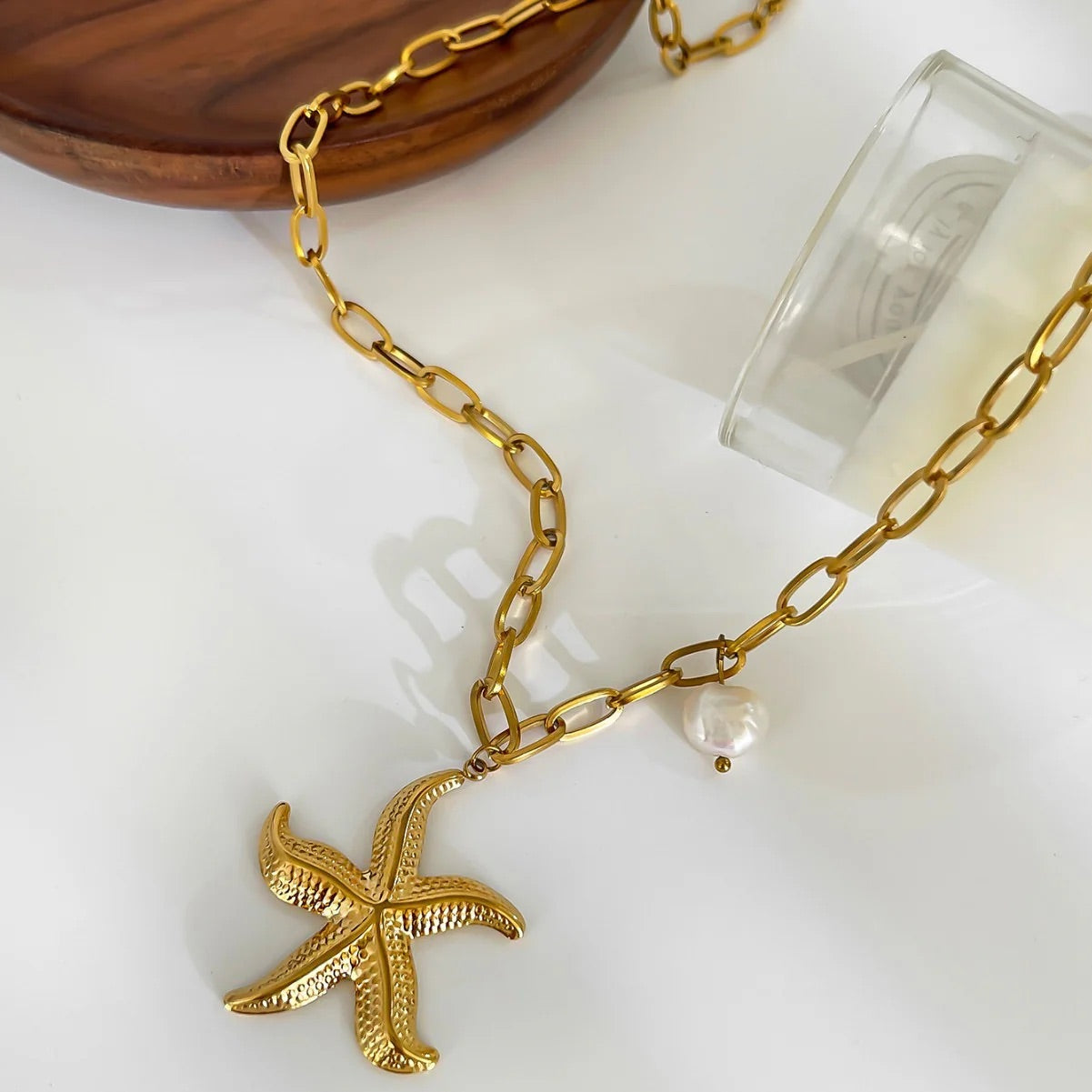 Endless Ocean – The Elegance of the Starfish 🌊✨