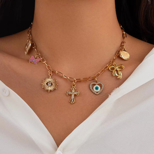 Collier à breloques célestes – Élégance mystique ☀️✨