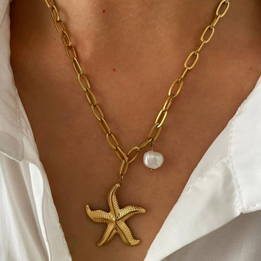 Endless Ocean – The Elegance of the Starfish 🌊✨